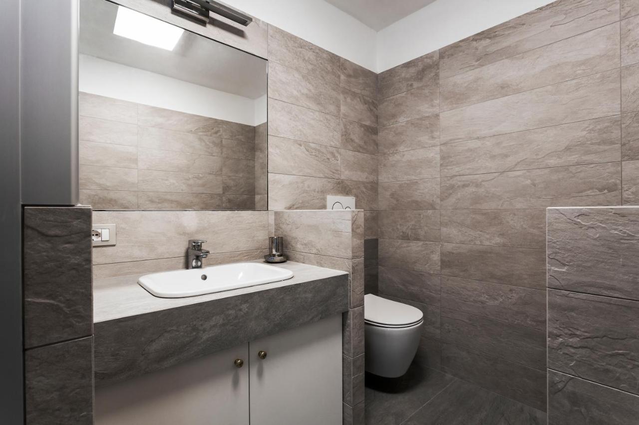 Living Brera, A Unique Experience - Vicolo Fiori Apartment มิลาน ภายนอก รูปภาพ